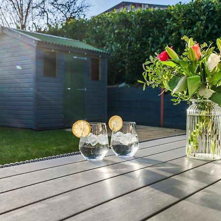 Pet Friendly With A Hot Tub Villa Hednesford ภายนอก รูปภาพ