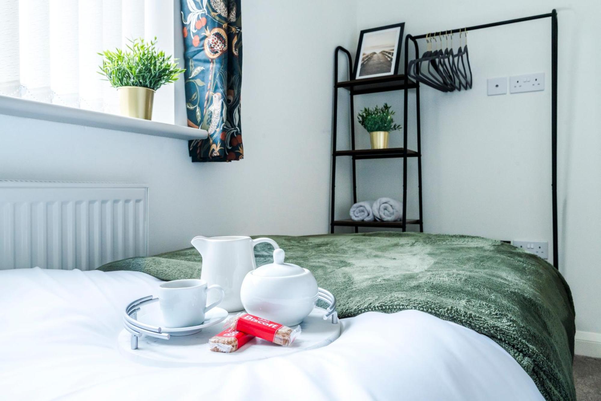 Pet Friendly With A Hot Tub Villa Hednesford ภายนอก รูปภาพ